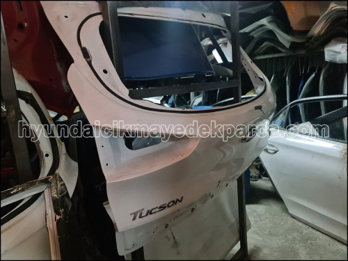 Hyundai Tucson Bagaj Kapağı